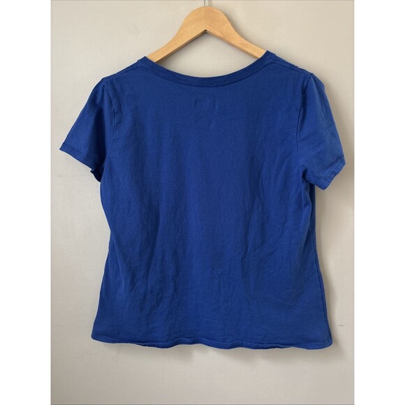 NFL Buffalo Bills Women’s Blue 2022 AFC East Champions T-Shirt Size Medium - Picture 6 of 6